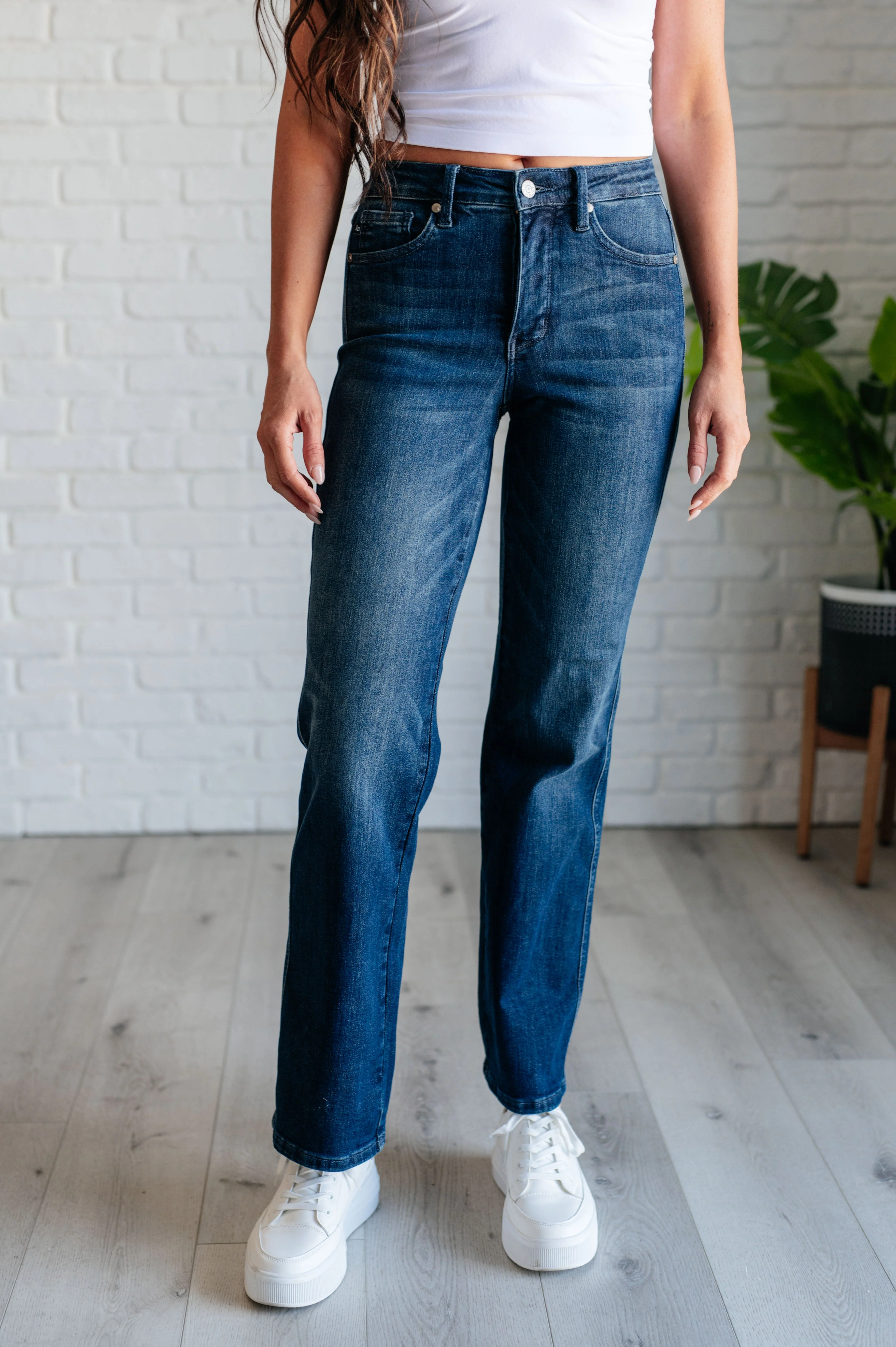 Mid Rise Control Top Classic Straight Jeans
