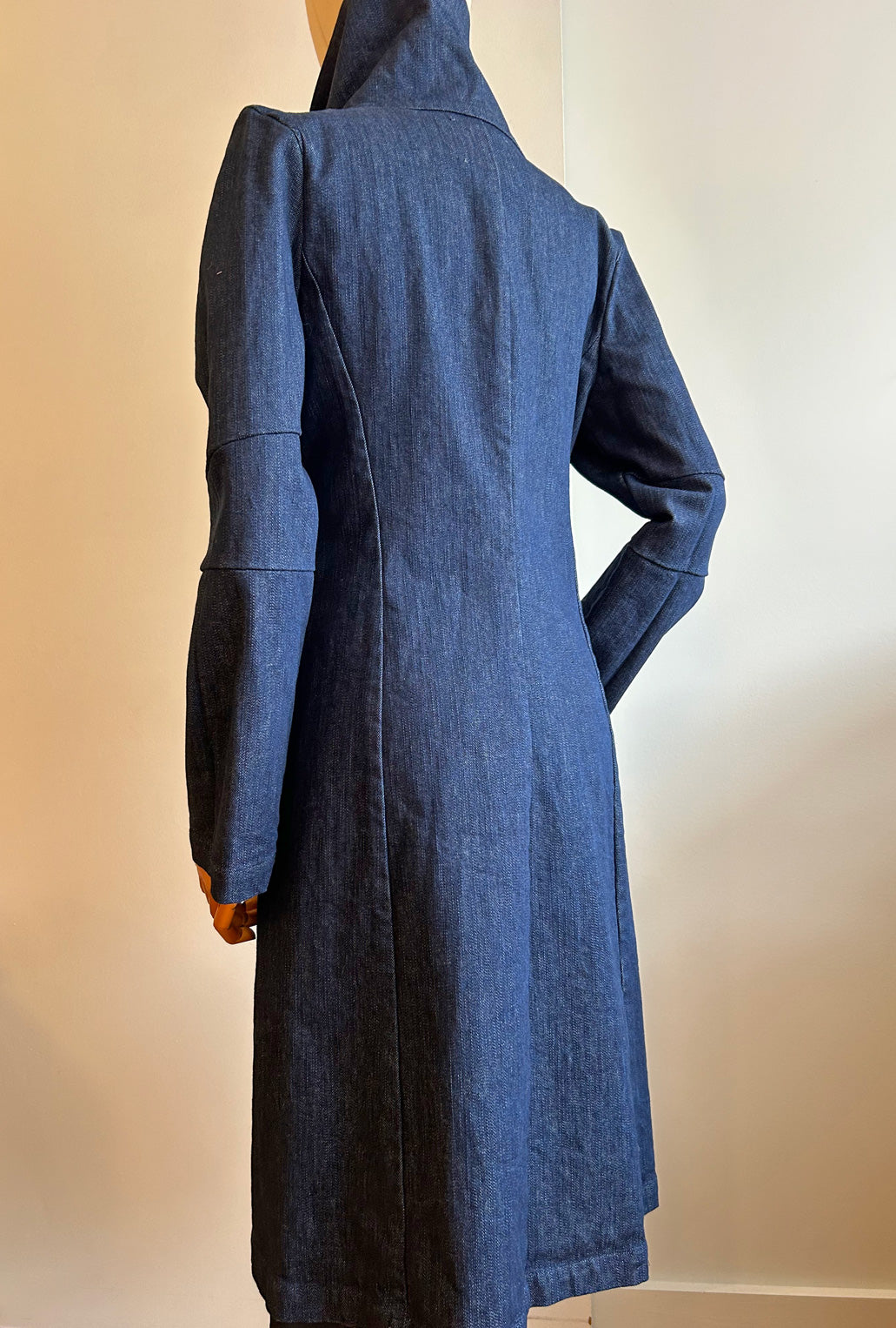 DENIM HYBRID ARCH COAT