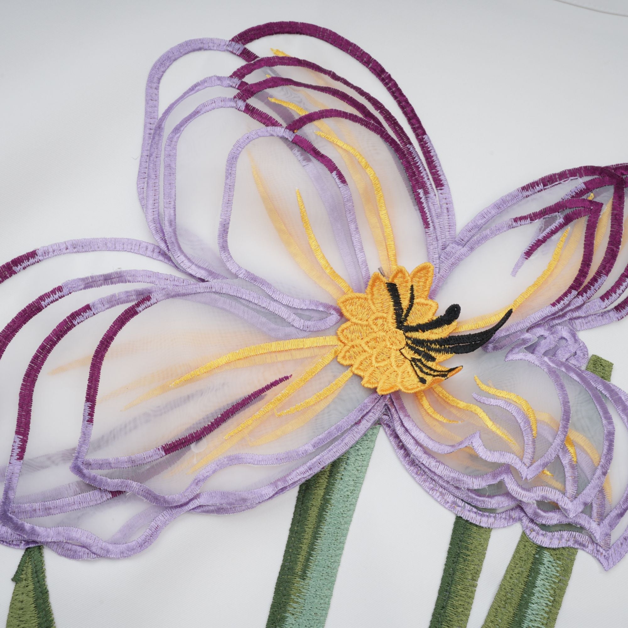 Flower Print set in white