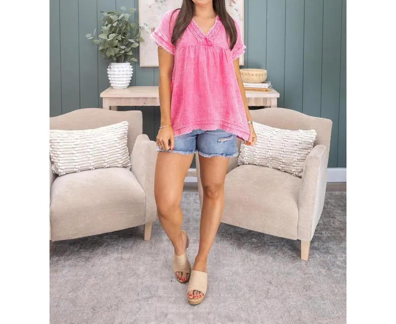 Women's Washed Double Gauze Short Sleeve Top with Raw Edge Detail