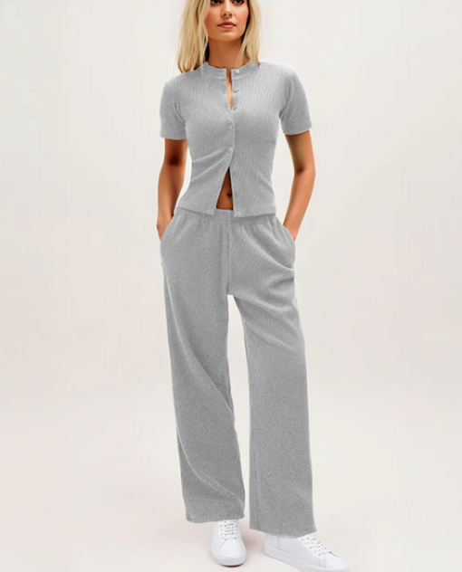 Chic Women's Button-Up Top & Wide Leg Trouser Set – Casual & Comfy!