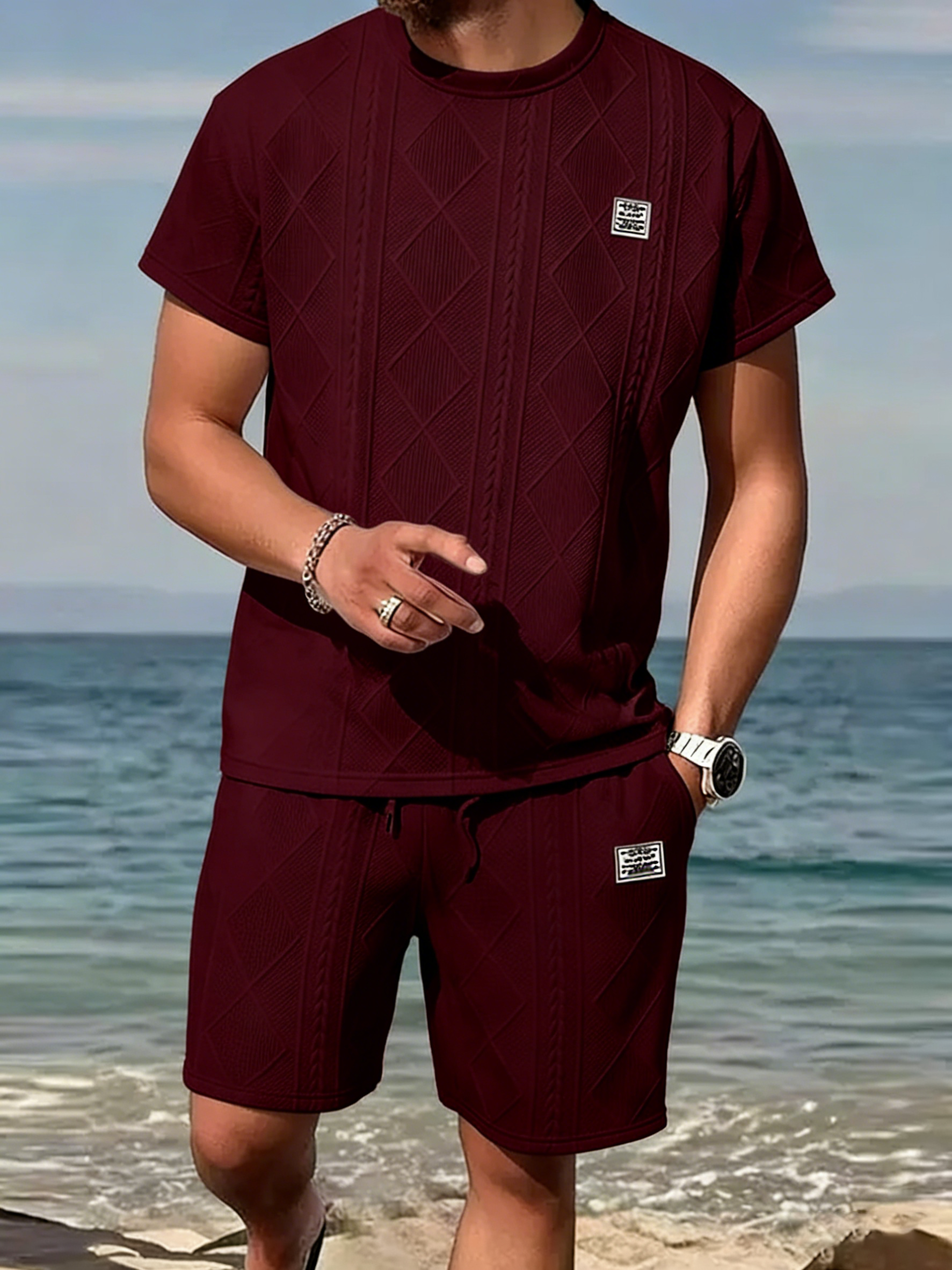 Men’s Summer 2-Piece Casual Sports Set – Breathable Jacquard T-Shirt & Shorts