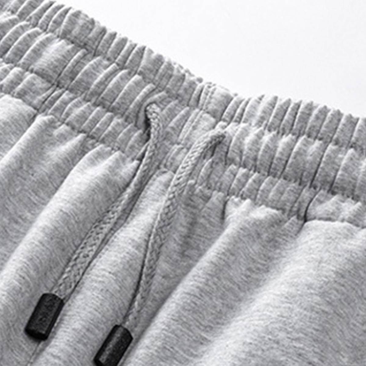 🩳 Men's Breathable Athletic Shorts with Zipper Pockets