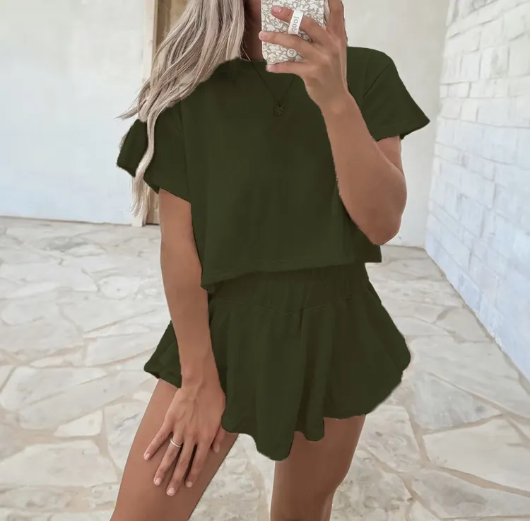 Summer Essential: Women's Checkerboard Tee & Ruffle Skort Set