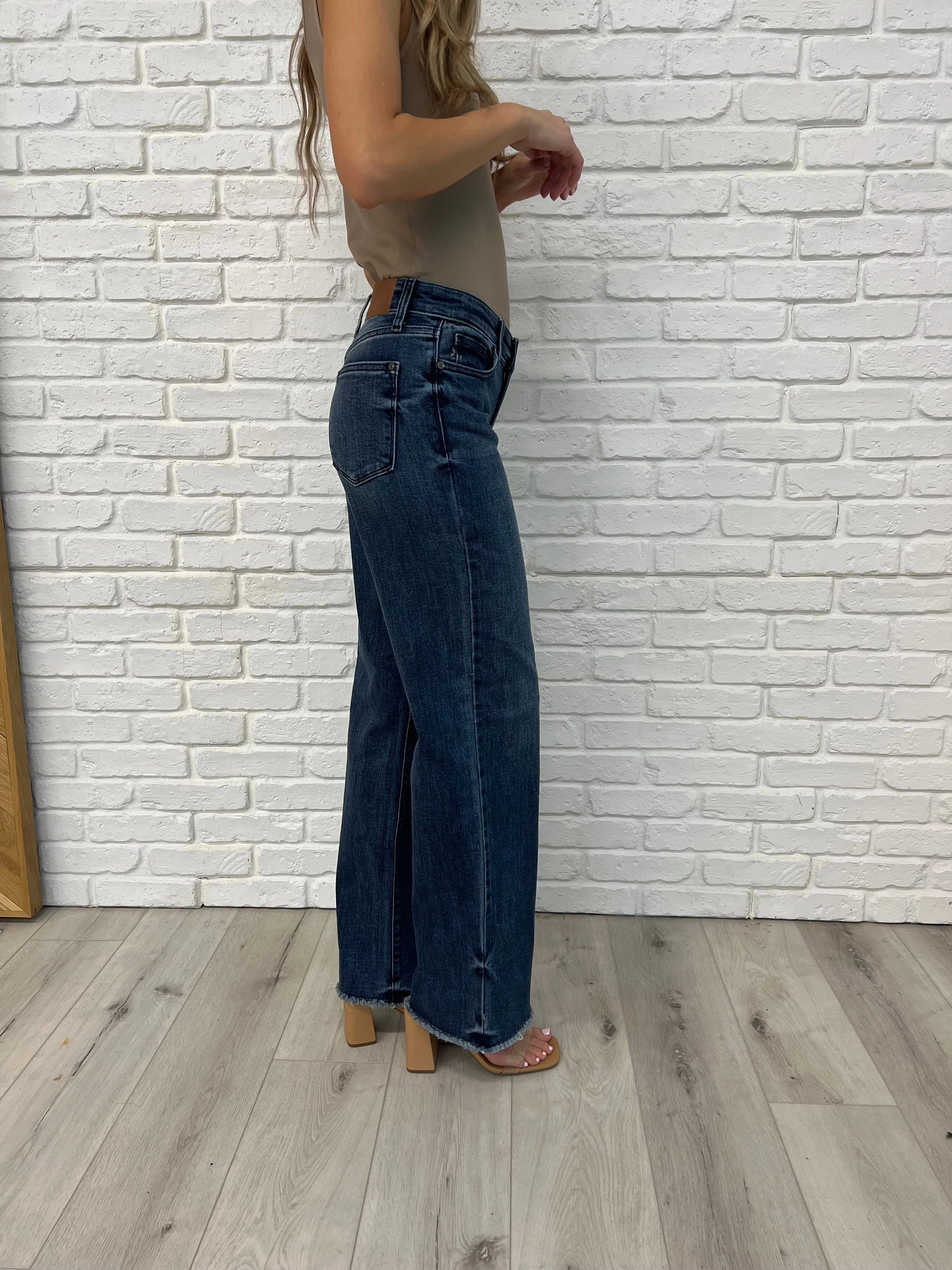 Mid Rise Vintage Wash Wide Leg Jeans