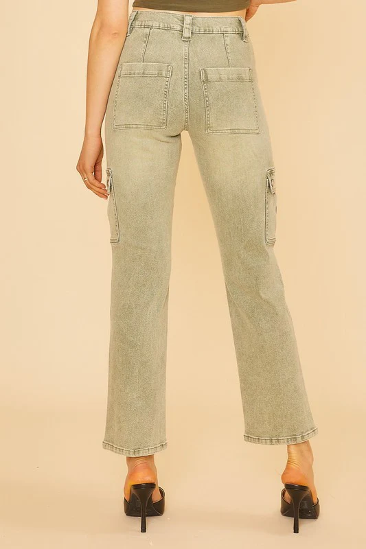 Wear Straight Leg Jeans with Cargo Pockets
