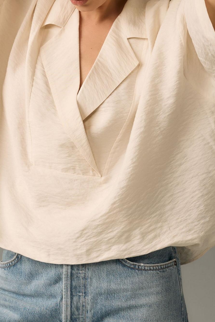 Short-Sleeve Wide Placket Top