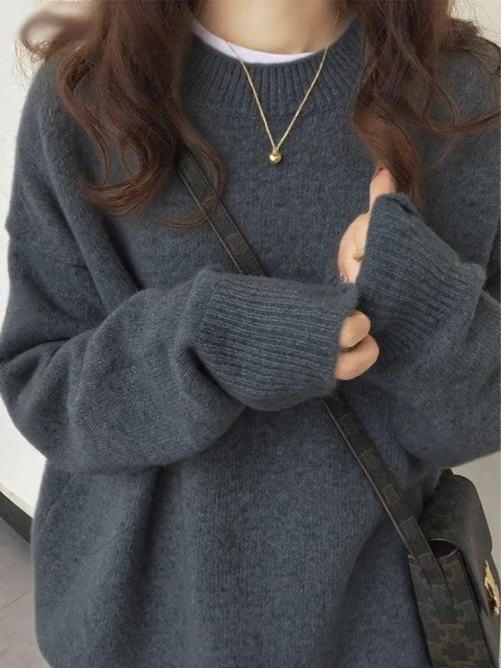 ✨Women's Solid Drop Shoulder Long Sleeve Basic Sweater🔥