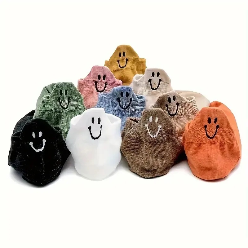 Kawaii Women's Embroidered Ankle Socks 10 Pairs Cotton Ruffled Edge Breathable Soft Stretchy Low Cut Pastel Colors for Casual Lightweight Aesthetic Maternity Bridal Womenswear Outfits Feminine