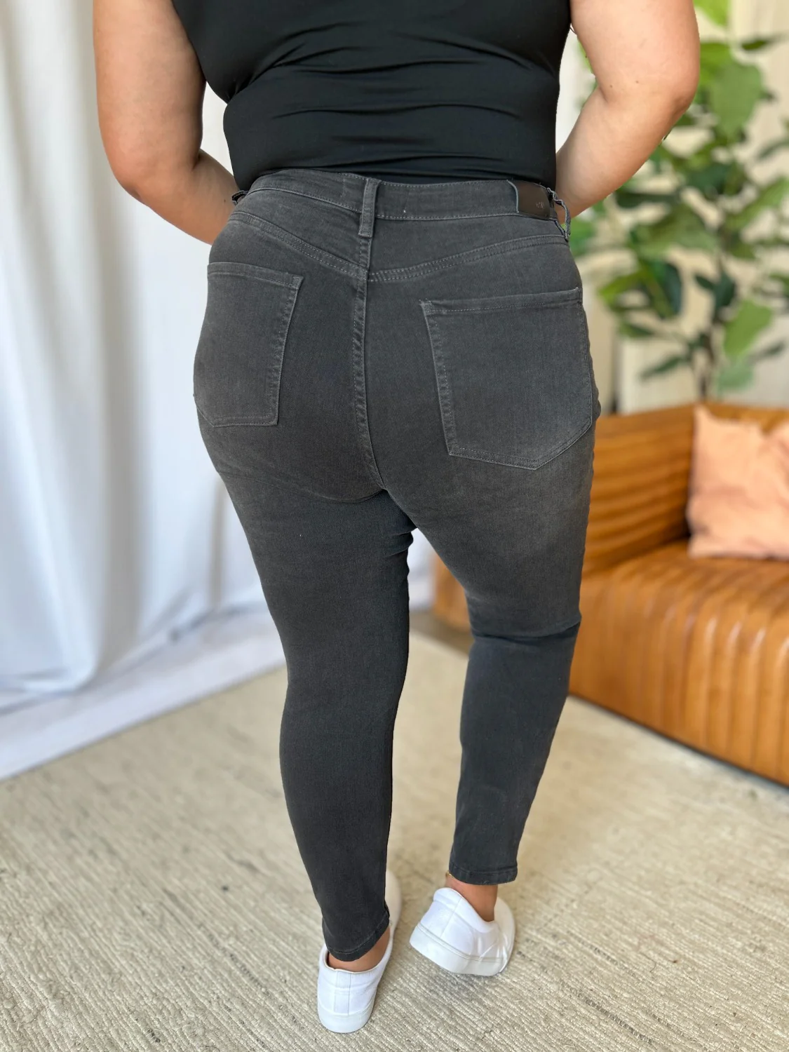 Full Size High Rise Tummy Control Skinny Jeans