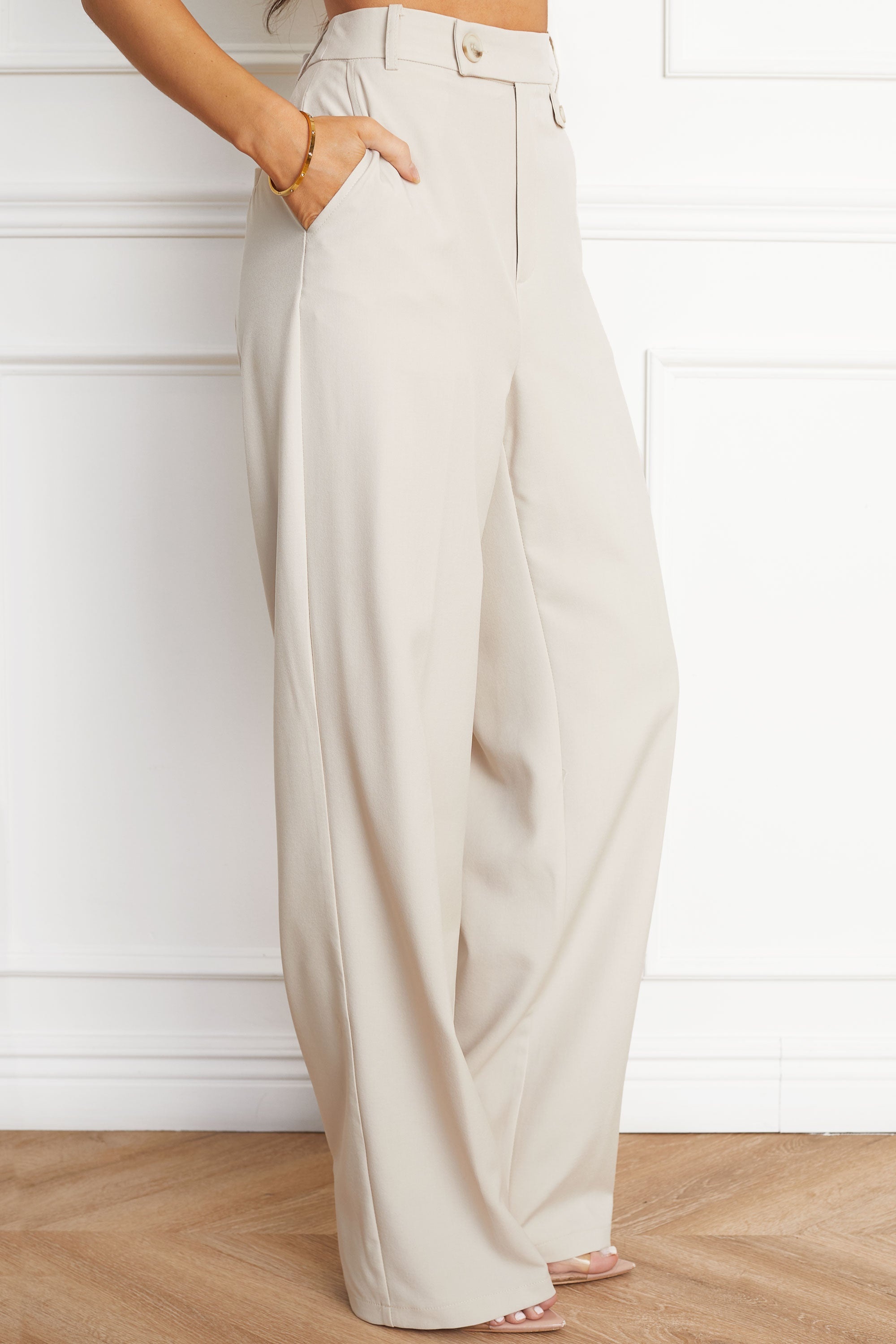 Signature Wide-Leg Trousers
