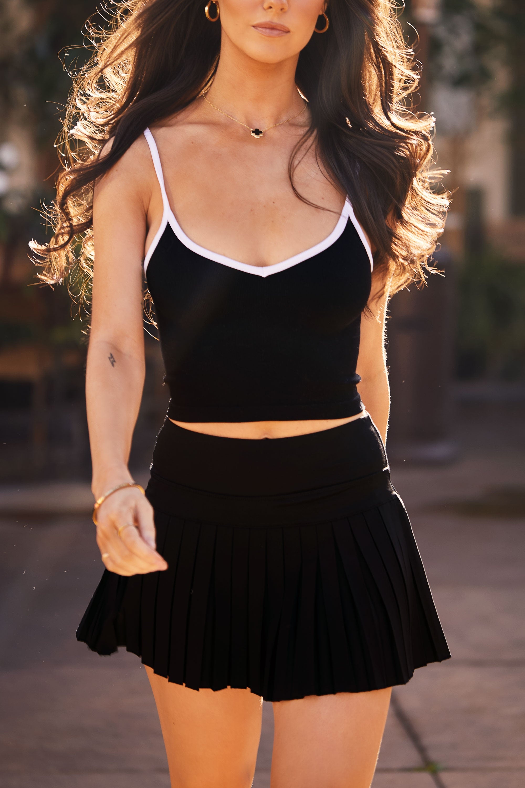 Signature V-Neck Ribbed Top