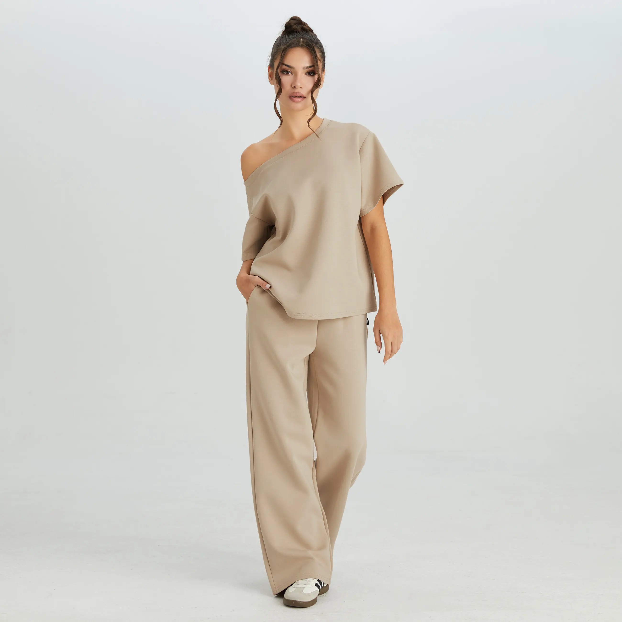 Women's Leisure Solid Color Sloping Shoulder Short Sleeve Top & Drawstring Waist Wide Leg Trousers Co-ord