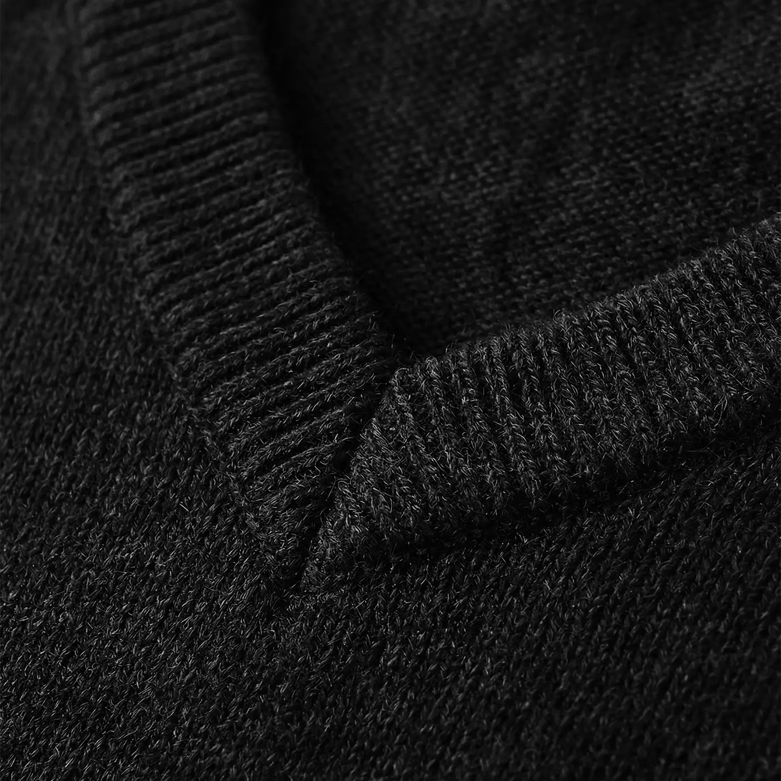 Men's Wool Blend Short Sleeve V-Neck Sweater Soft Textured Knit Pullover for Business Casual Wear