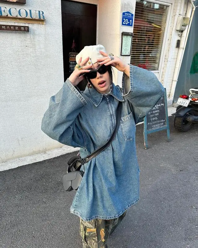 Women's Denim Dress Half-Zip Collared Vintage Washed Blue Loose Fit Long Sleeve