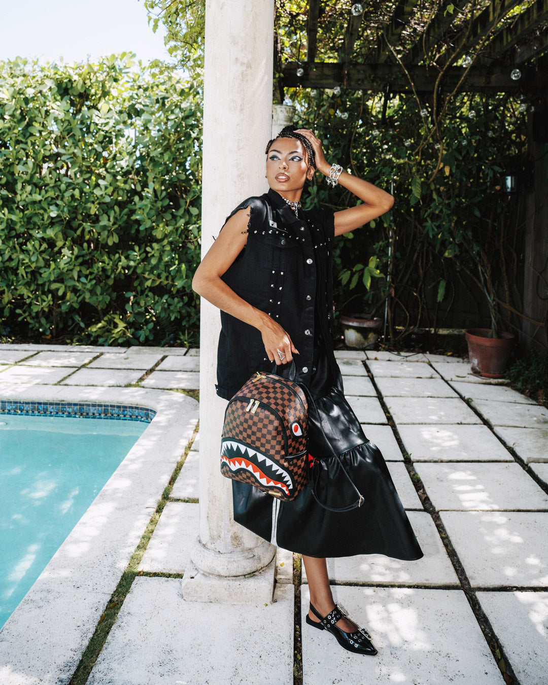 SAWTOOTH SHARKS IN PARIS SAVAGE BACKPACK