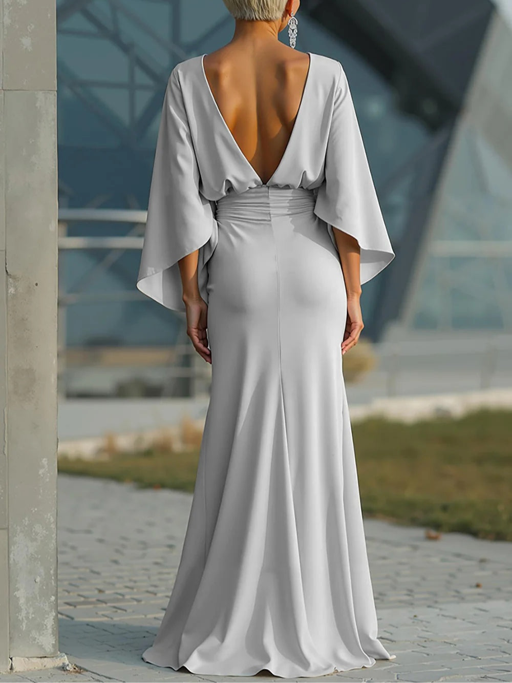 Elegant V-neck backless batwing sleeve dress