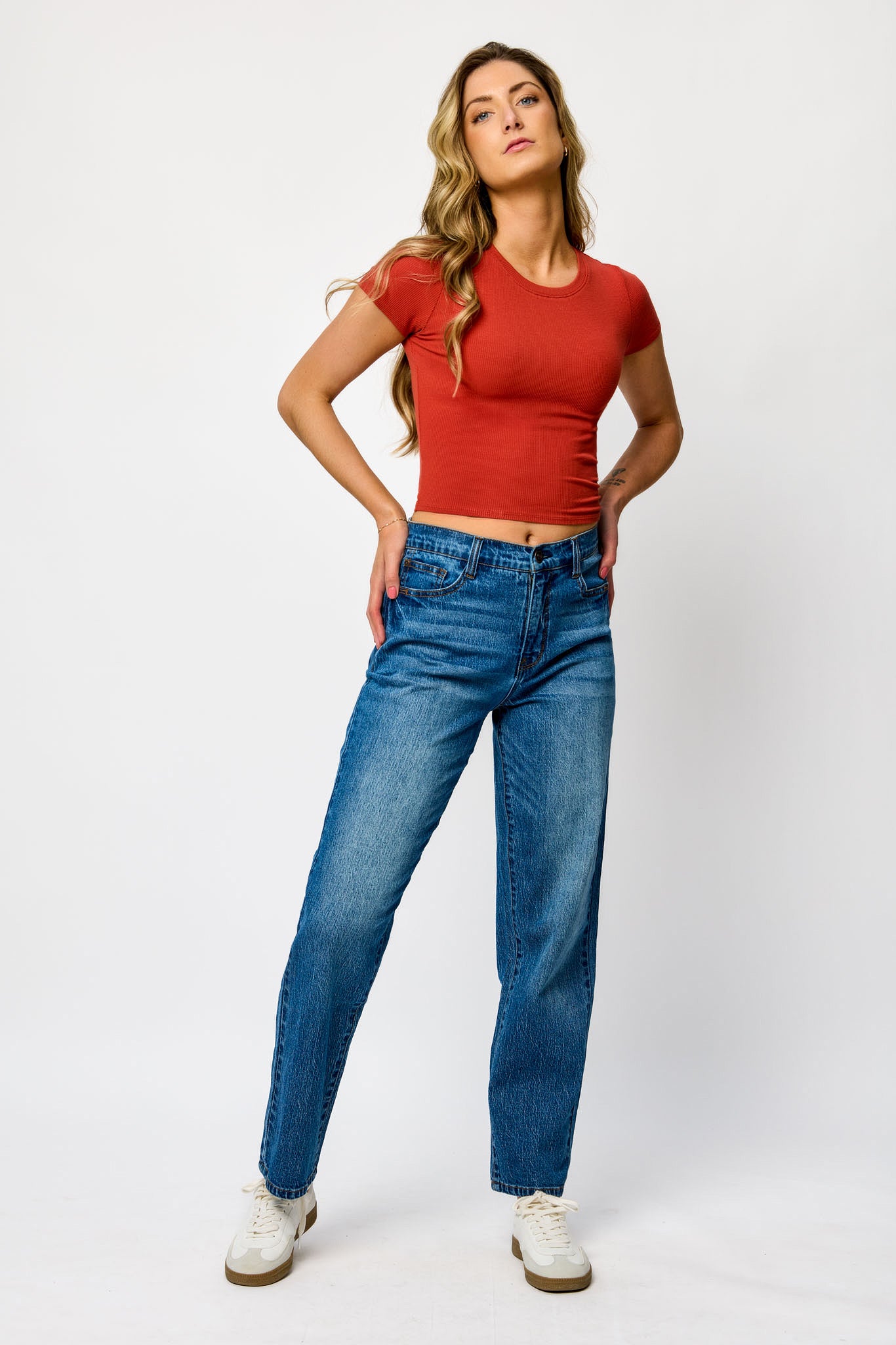 WallFlower Insta-Vintage Ruby Wash Fearless Curvy Super High-Rise Straight-Leg Jean