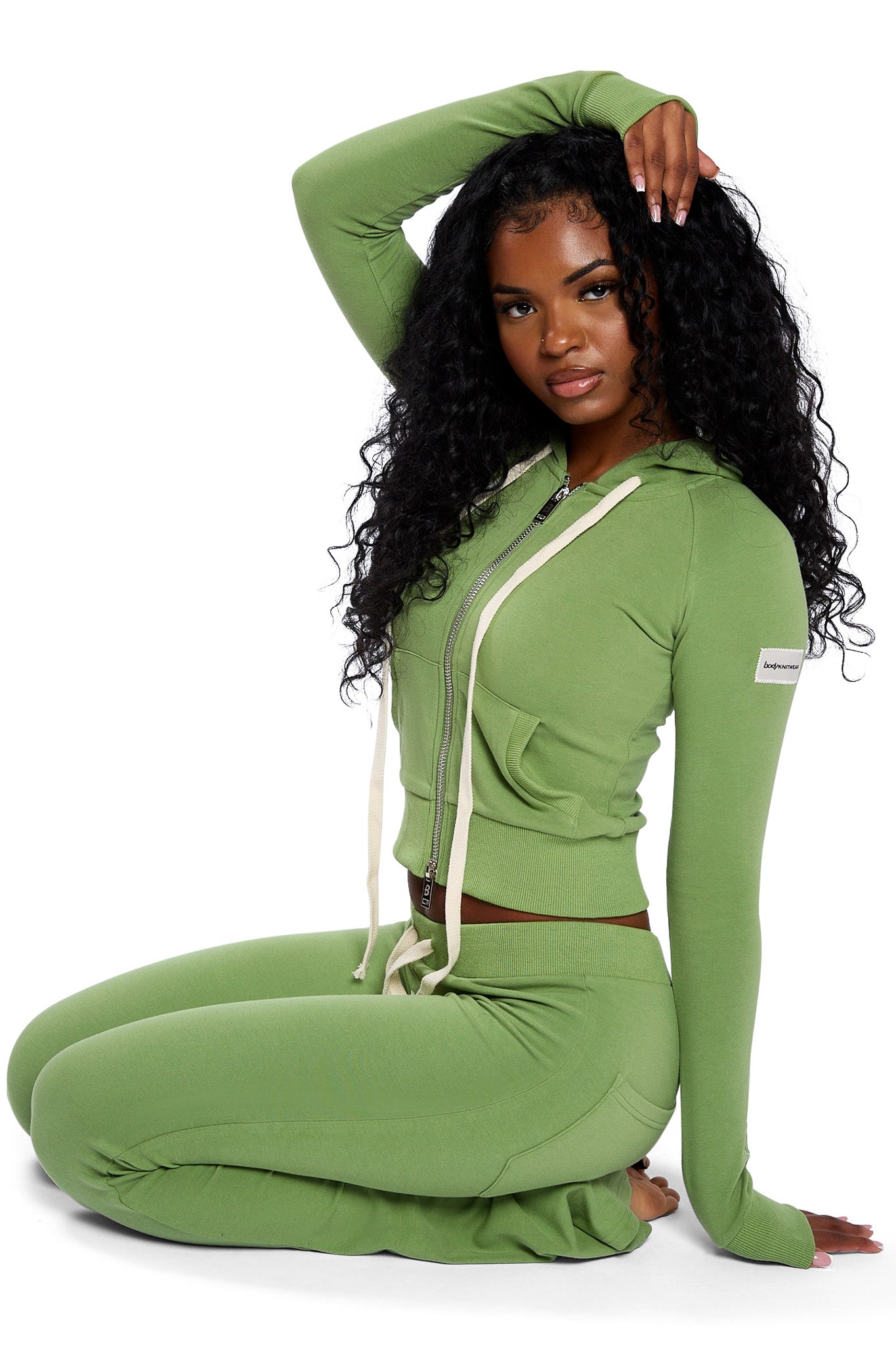 BODY KNITWEAR PANTS (MATCHA GREEN)