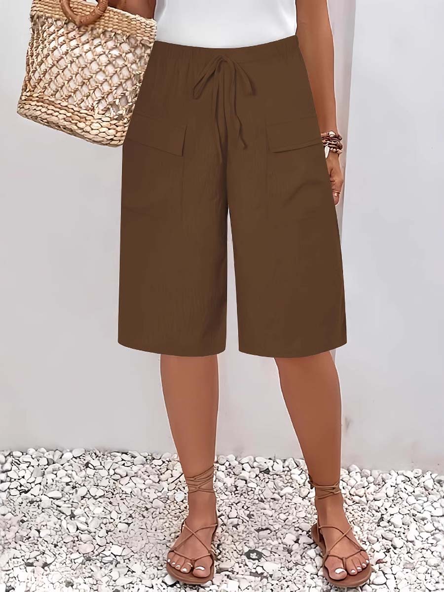 Women's Solid Color Casual Loose Stylish Pockets Shorts
