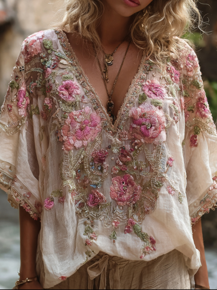 Bohemian Style Romantic Rose Three-dimensional Embroidery Short Sleeved V-neck Vintage Top