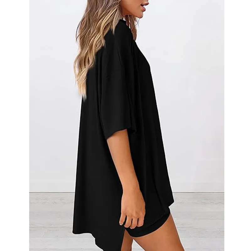 🔥Women's two-piece set: slit-hem shirt paired with shorts