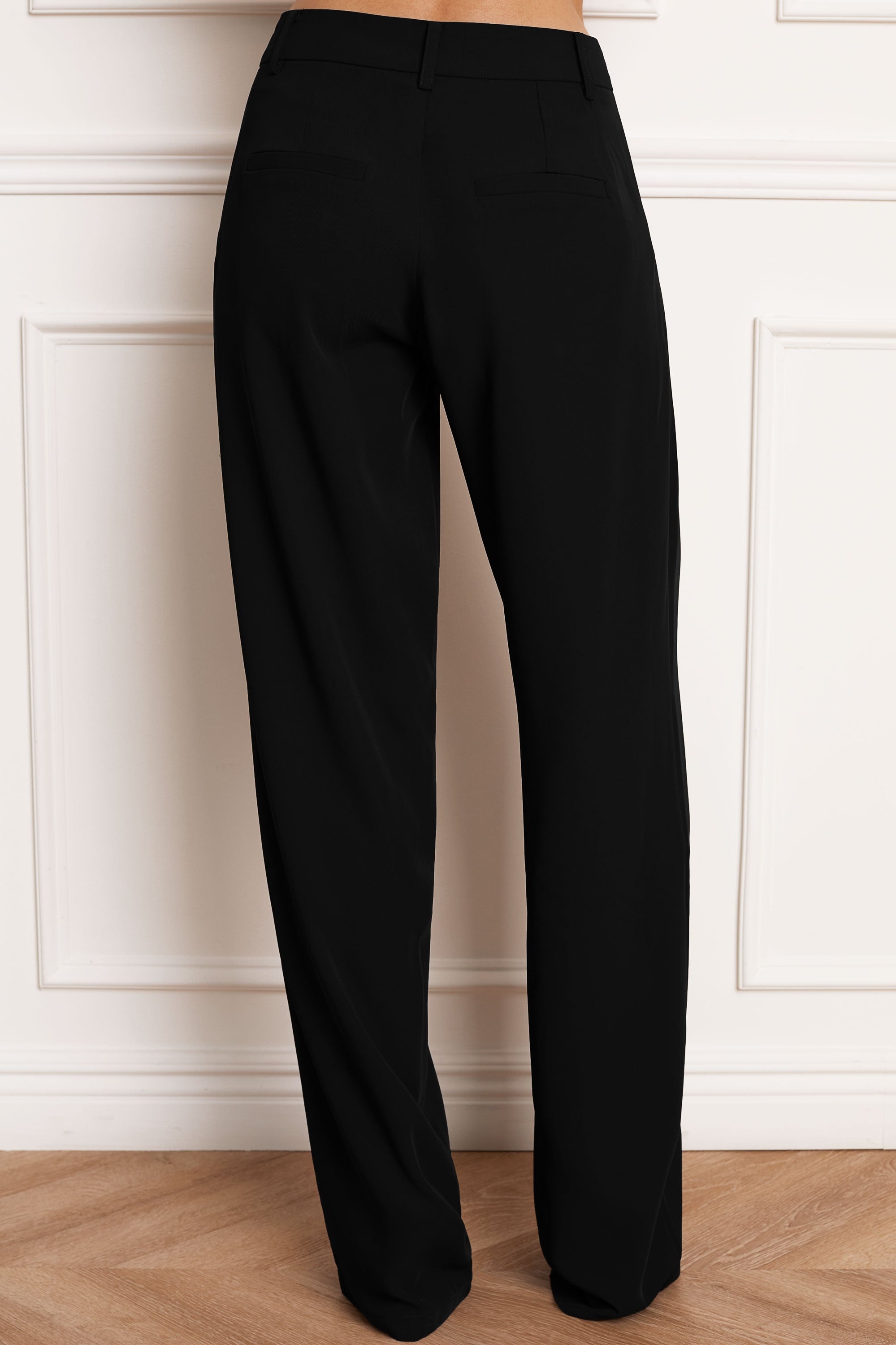 Modern Essential Pants