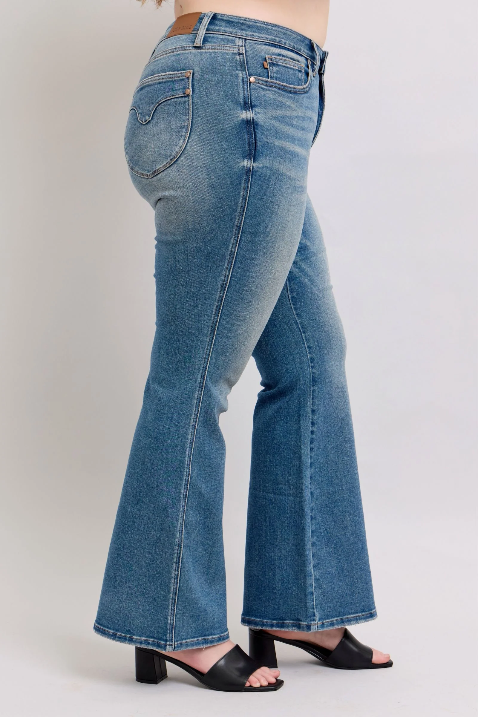Blue Full Size Tummy Control Vintage Wash Jeans