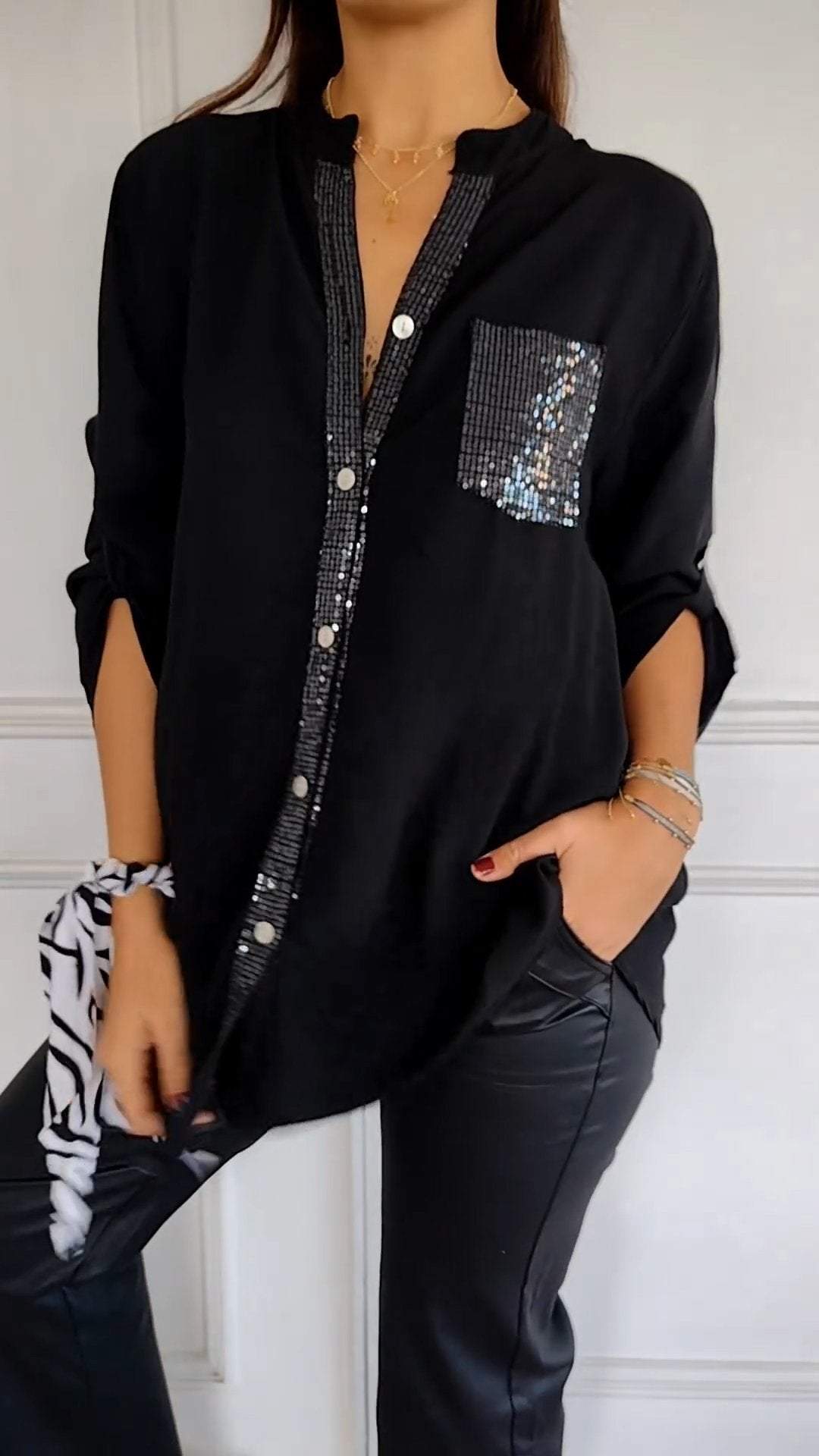 Women V-neck Sequin Mid-sleeve Casual Top