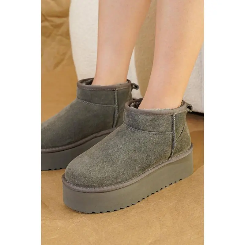 Women Lightweight Memory Foam Fuzzy Boots