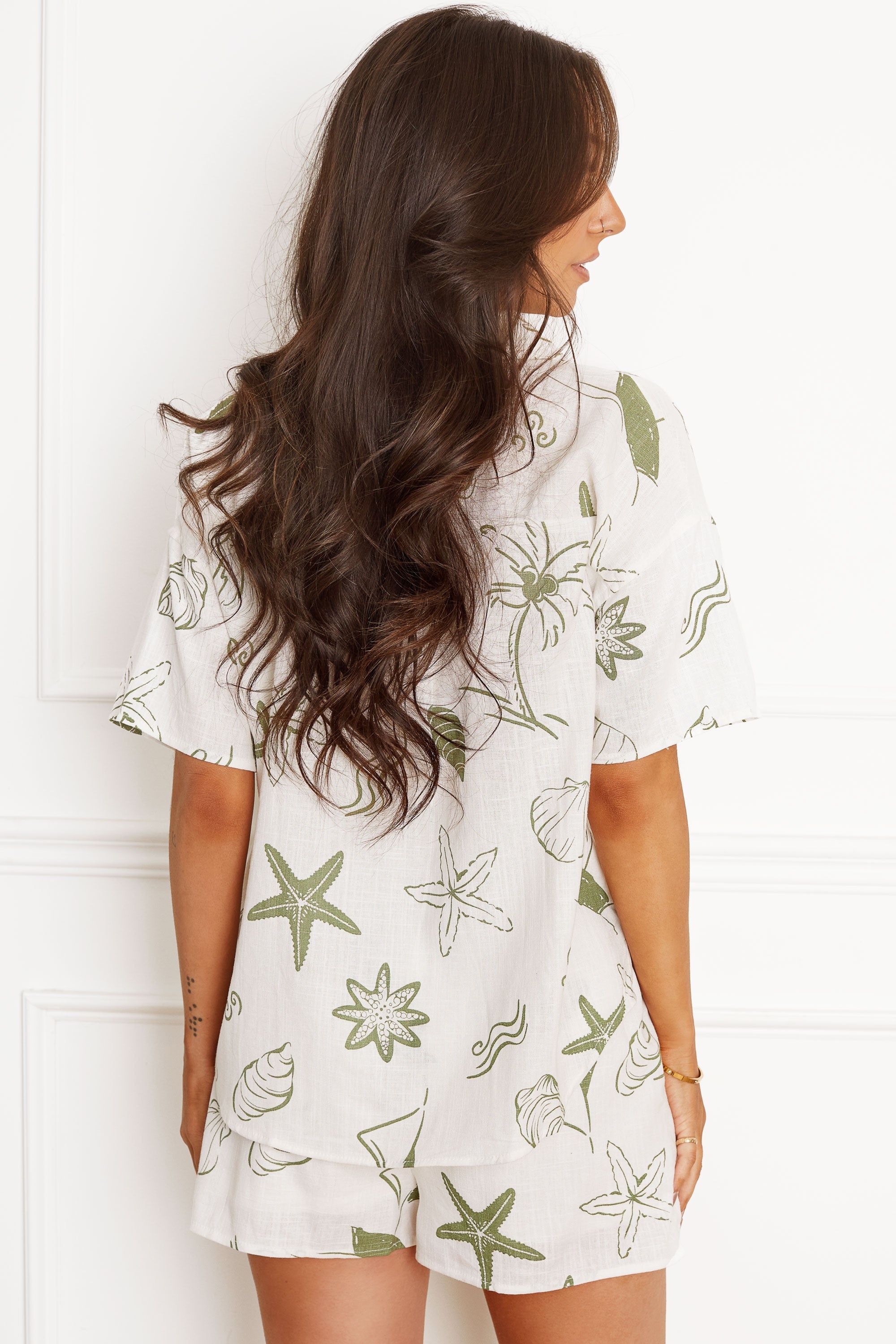 Modern Shorts Top Set